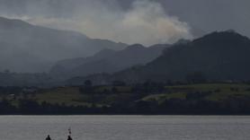 Más de 50 incendios activos en Cantabria y Asturias obligan a activar la preemergencia