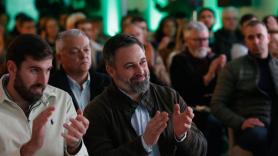 Siguen los líos internos de Vox: Abascal quiere quitar a Antelo como líder del partido en Murcia