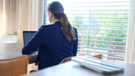 La igualdad laboral total entre hombres y mujeres no existe en ningún país del mundo, según el Banco Mundial: solo el 4% de las mujeres viven en condiciones cercanas a la paridad