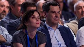 Preguntan a Juanma Moreno si él coincide más con Ayuso o con Felipe González: su respuesta no la vio venir nadie