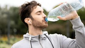 Javier Guerrero, nutricionista: "Más del 75% de la gente vive deshidratada"