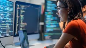 Alba Meijide, 26 años, experta en IA que ha asesorado a la UE: "Cuando decía que iba a estudiar IA me hablaban de Terminator, nadie tenía ni idea de lo que era"