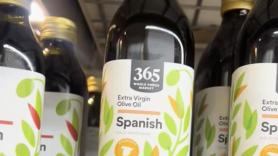 Va a hacer la compra en supermercado de Nueva York y tiene que pararse al ver el precio del aceite de oliva español