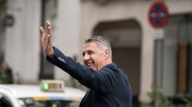 García Albiol prohíbe nuevos pisos turísticos en la tercera ciudad de Cataluña: "Esta medida no me gusta, pero el interés de la ciudad está por encima de mi ideología"