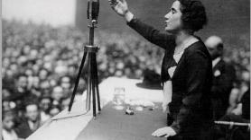 Mujeres, republicanas y revolucionarias: "la gran deuda histórica" de España con las diputadas de la II República