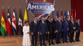 Trump reúne en Miami a líderes latinoamericanos de derechas y anuncia una coalición militar contra el narcotráfico