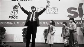 El 'No a la guerra' viene del 'OTAN NO': 40 años del referéndum y la 'trampa' de Felipe González que marcaron la historia