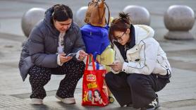 Adiós al sueño chino, un peligro para la economía global: "China está llena de ancianos llenos de energía, jóvenes apáticos y gente de mediana edad desesperada"