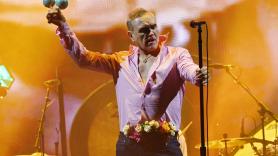 Morrissey suspende su concierto en Valencia por el "ruido" de Las Fallas que lo dejaron "en un estado catatónico"