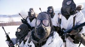 Cuevas de nieve contra drones: las tropas de élite de Noruega se defienden con un método ancestral