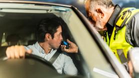 PP, Vox y ERC se unen para tumbar la rebaja de la tasa de alcohol de los conductores