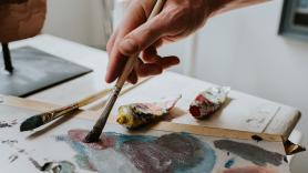 Antonio García Villarán, pintor: "La enseñanza del arte en España es malísima; en Rusia meten caballos dentro del aula para pintarlos del natural y aquí eso no existe"