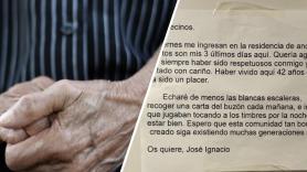 Un anciano deja su piso tras 42 años para irse a una residencia: se despide de los vecinos con un cartel para el recuerdo