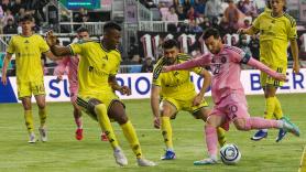 Messi sigue haciendo historia: marca su gol 900 a tres meses del mundial