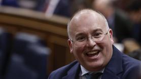 PP y Junts celebran que el Gobierno haya "comprado" sus rebajas de impuestos: "Bienvenido a la fachosfera"