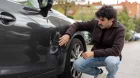 Confirmado por Hacienda: así puedes deducirte el seguro del coche en la declaración de la renta