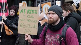 Júlia Nueno, investigadora: "El sistema de IA militar Lavender puntúa a la población entre 1 y 100: si no hay valor 0, no hay posibilidad de inocencia"