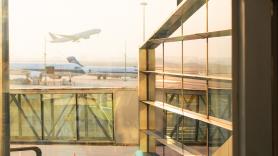 Alejandro Cano, trabajador del aeropuerto de Palma: "Vivo a cinco minutos del trabajo, pero en verano con los 'rent a car' tardo 45"