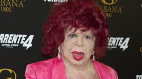 La placa que hay en homenaje a Carmen de Mairena en una pared de Barcelona conquista a todo el mundo