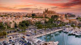 Sandra, joven residente de Mallorca: "No debería ser un lujo vivir en el sitio donde has crecido"