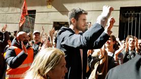 La movilización ciudadana logra aplazar un desahucio en Barcelona y el Govern abre expediente