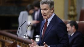 Alberto Núñez Feijóo define la postura del PP en Irán con ataques a Pedro Sánchez: "No a la guerra y no a usted"