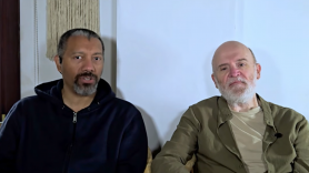 Una pareja estadounidense que vive en Valencia: “En EEUU el ‘hola’ de los comercios es automático y ni te miran. Aquí te preguntan cómo estás y esperan que de verdad se lo cuentes”