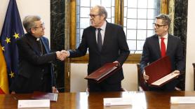Gobierno e Iglesia firman el protocolo para indemnizar a las víctimas de abusos sexuales
