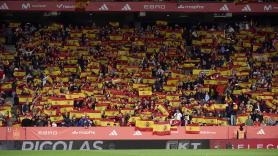 Los cánticos racistas en el España - Egipto empañan una noche que debía ser una fiesta del fútbol