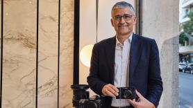 Eduardo López (Fujifilm): "La fotografía analógica no está muerta y está reviviendo como los vinilos"