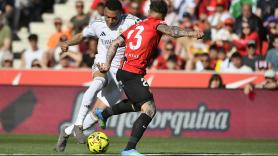 El Real Madrid tropieza en Son Moix y se deja media liga al perder 2-1 ante el Mallorca