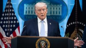 La Casa Blanca exige a sus trabajadores que no participen en apuestas de predicciones a pesar de haber dicho las sospechas de que ya lo hacen son "infundadas"