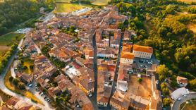 Los pueblos españoles más buscados para una escapada: el ranking que revela hacia dónde miran los viajeros esta temporada