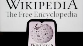 La aplicación móvil de Wikipedia tiene una funcionalidad que te va a hacer disfrutar mucho más de tus viajes: así es como funciona