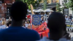 La regularización de migrantes, desgranada: pasos y plazos de una norma histórica para más de 500.000 personas