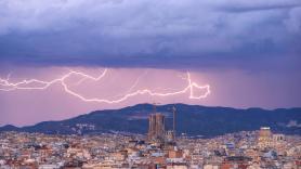 La Aemet resuelve una de las mayores dudas respecto a la meteorología: "No son lo mismo"