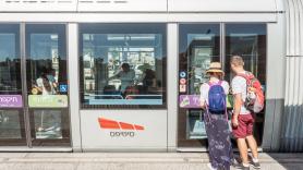 La Fiscalía investiga una denuncia contra la ferroviaria vasca CAF por unir colonias israelíes en tranvía