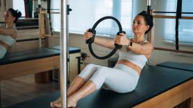 Hacienda confirma cómo puedes deducirte la cuota del gimnasio en la declaración de la renta y qué comunidades lo permiten