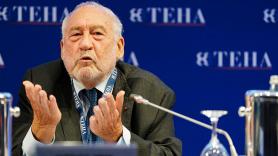 Joseph Stiglitz, Nobel de Economía; "La mitad de la población mundial solo ha recibido un 1% de toda la riqueza creada en los últimos 25 años"