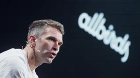 Allbirds se transforma en empresa de IA tras hundirse un 99% en bolsa y subir un 600%: de zapatillas ecológicas a vender potencia informática