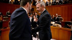 "Prioridad nacional" y otras claves del extenso acuerdo PP-Vox en Aragón para hacer presidente a Jorge Azcón