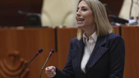 María Guardiola, investida presidenta de Extremadura con el voto positivo de Vox