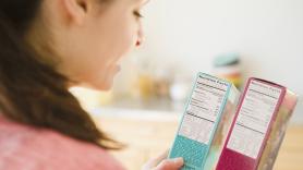 Alex Wibberly, médico de urgencias: "Las empresas alimentarias saben que ahora el consumidor lee etiquetas, y la respuesta ha sido formular productos con bajo azúcar pero llenos de ingredientes que el cuerpo procesa como azúcar"