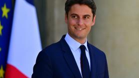 El 'estriptis' de Gabriel Attal: el aspirante al Elíseo sacude Francia con su autobiografía