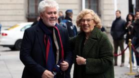 'Parar la guerra': Manuela Carmena, Joan Manuel Serrat Y Pedro Almodóvar firman un manifiesto contra la guerra en Oriente Medio y el genocidio palestino