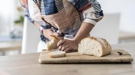 Karen Alarcón, gastroenteróloga: "Comer pan es 10 veces más saludable si se congela y luego se calienta cada rebanada"