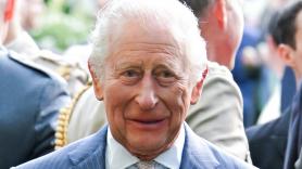 La sorprendente y divertida respuesta de Carlos III al encontrarse ante su imitador en su visita a Estados Unidos