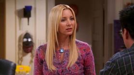 Lisa Kudrow revela lo que ocurría entre bambalinas en 'Friends': "Los guionistas se dedicaban a debatir sus fantasías sexuales con Jennifer y Courtney"