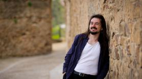 Mikel Herrán, arqueólogo: "La ultraderecha apela a estos ideales de Pelayo, de la Reconquista y de Fernando III y los retuerce"
