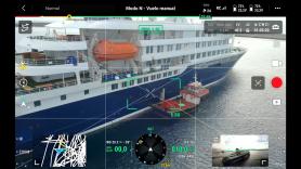 Imágenes de la Guardia Civil del desembarco de los 14 pasajeros españoles del MV Hondius